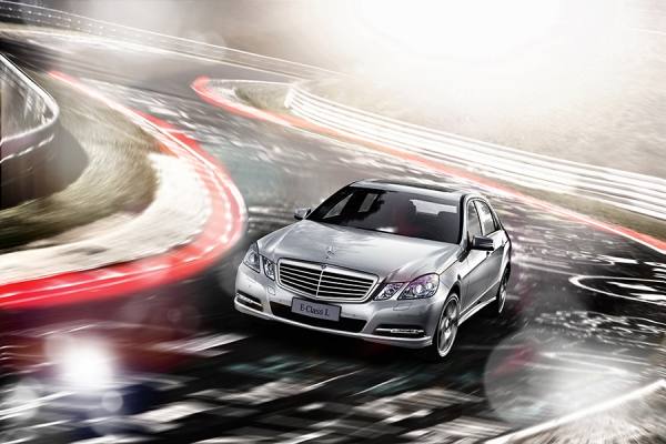 Photograph Peter Lindemann Mercedes_racing_2 on One Eyeland